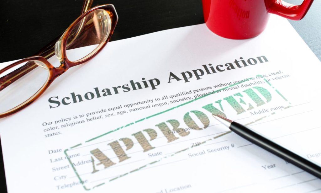 How to Get Scholarships in 2025